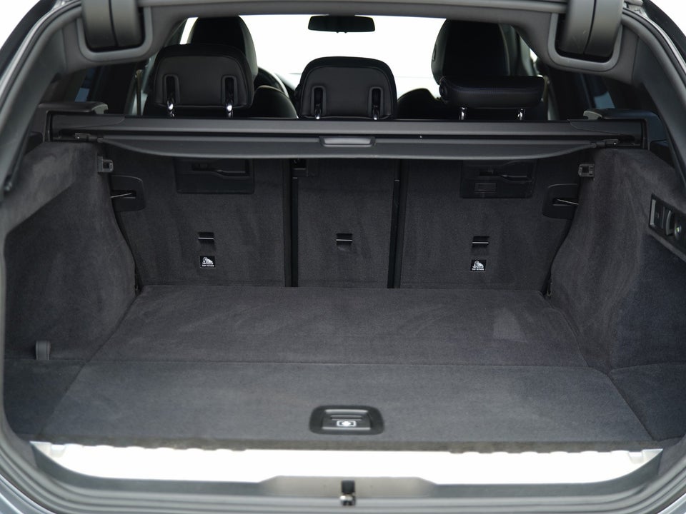 BMW 330e 2,0 Touring M-Sport aut. 5d