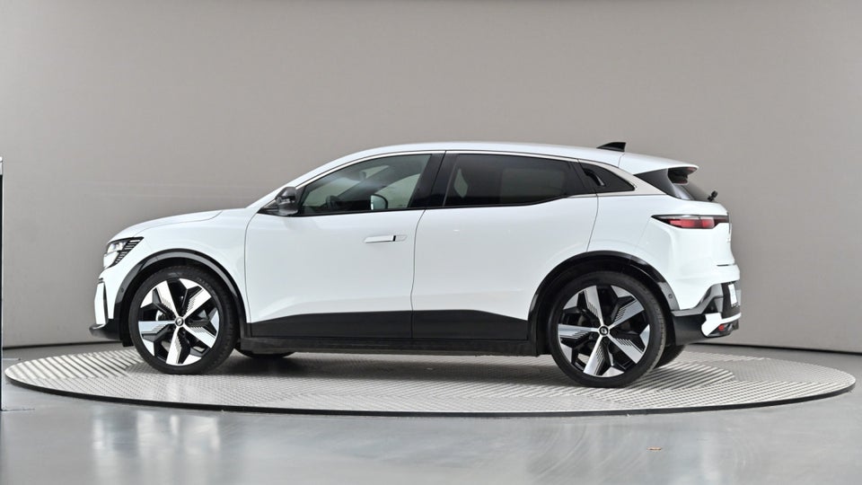 Renault Megane E-Tech 60 Techno 5d