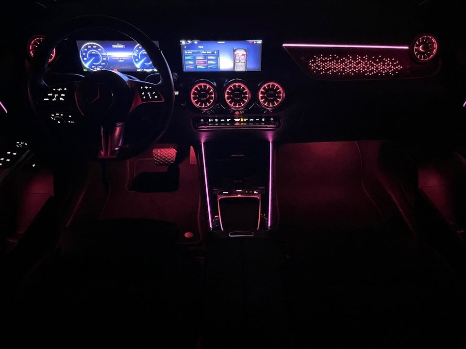 Mercedes EQA300 Progressive 4Matic 5d