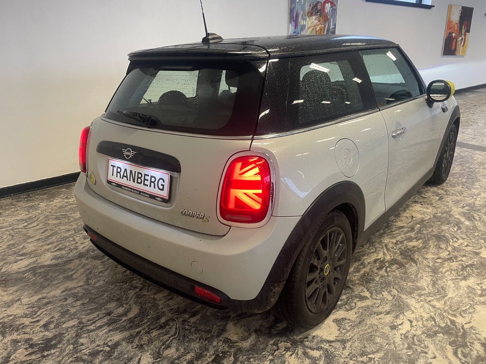 MINI Cooper SE Classic Trim 3d