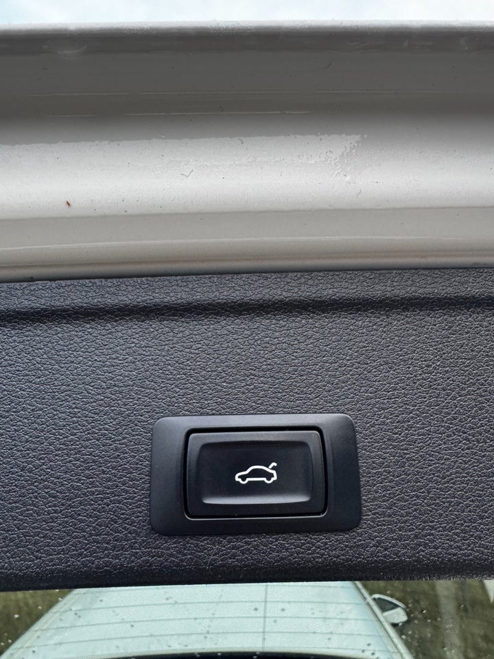 Audi A4 2,0 TDi 150 Avant S-tr. 5d