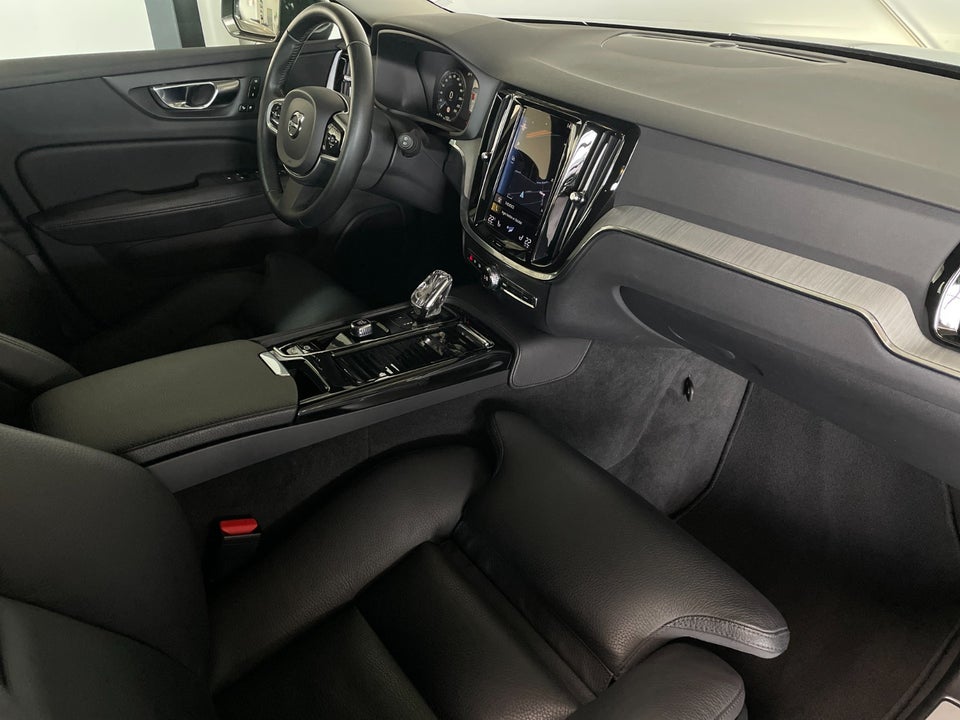 Volvo V60 2,0 T6 ReCharge Inscription aut. AWD 5d
