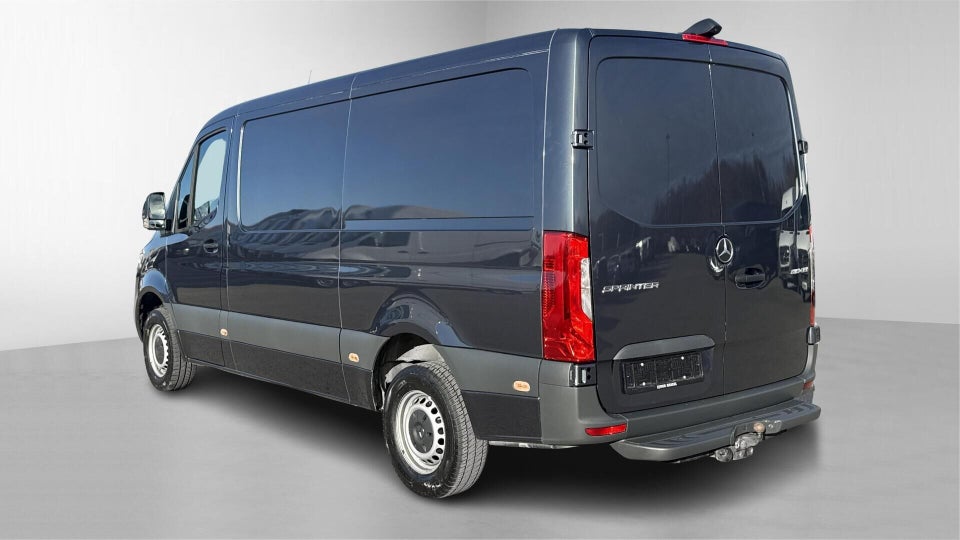 Mercedes Sprinter 319 2,0 CDi A2 Kassevogn aut. RWD