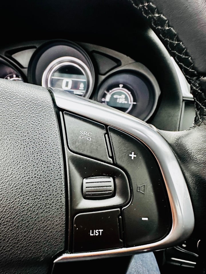 Citroën C4 1,6 BlueHDi 120 Feel 5d