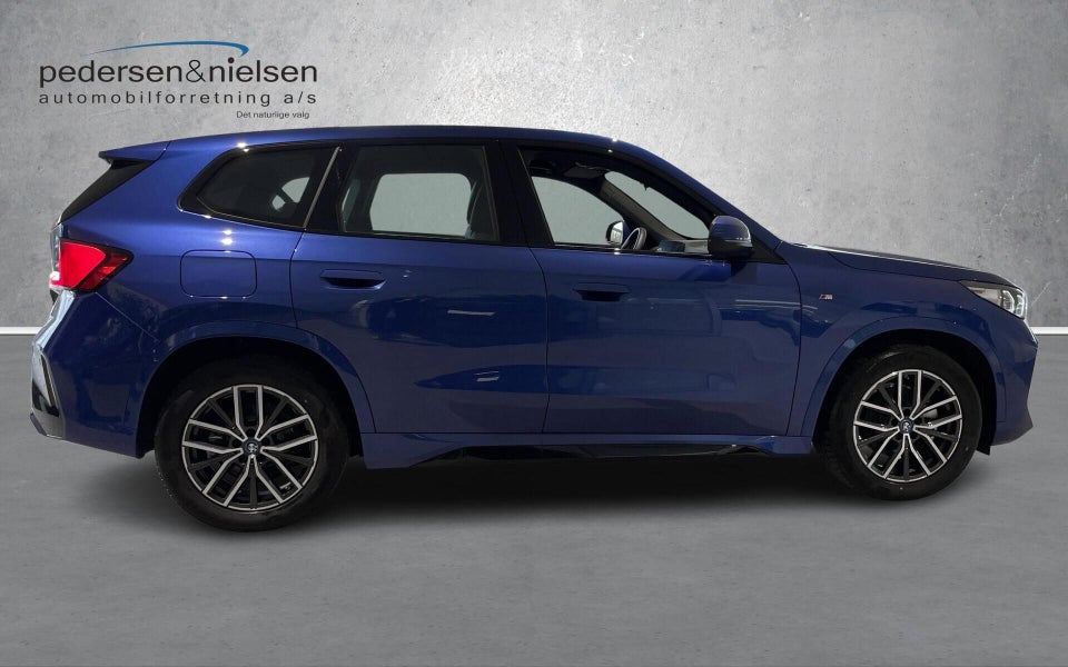 BMW iX1 eDrive20 M-Sport 5d