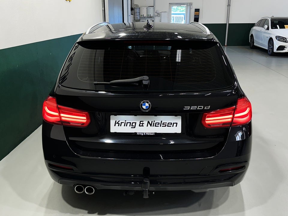 BMW 320d 2,0 Touring Advantage aut. 5d