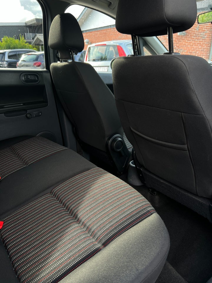 Mitsubishi Colt 1,3 Insport Allshift 5d