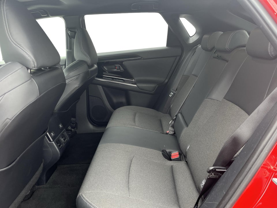 Toyota bZ4X Active 5d