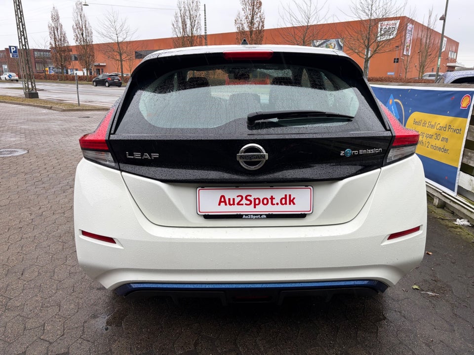 Nissan Leaf 40 Acenta 5d
