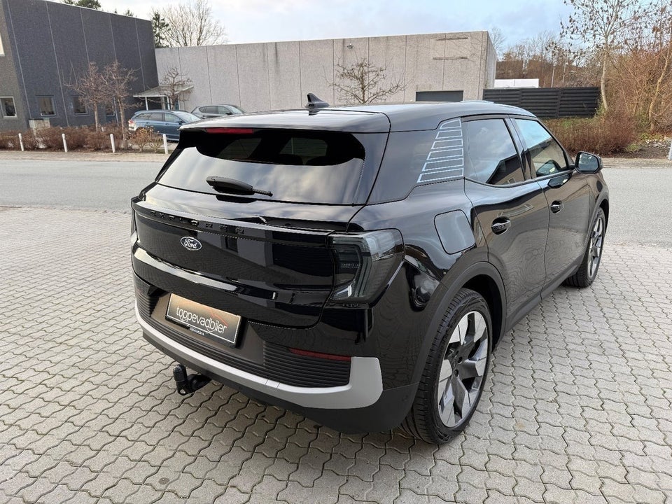 Ford Explorer 77 Premium Extended Range 5d