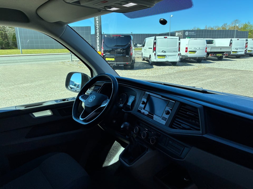 VW Transporter 2,0 TDi 150 Kassevogn lang