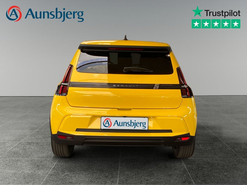 Renault 5 E-Tech 40 Techno 5d