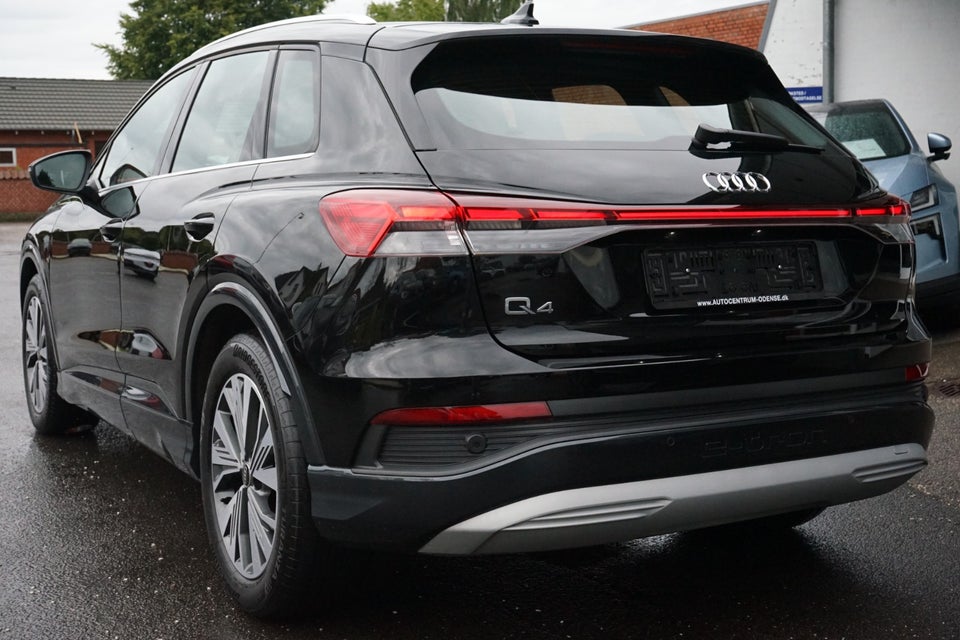 Audi Q4 e-tron 45 Advanced 5d