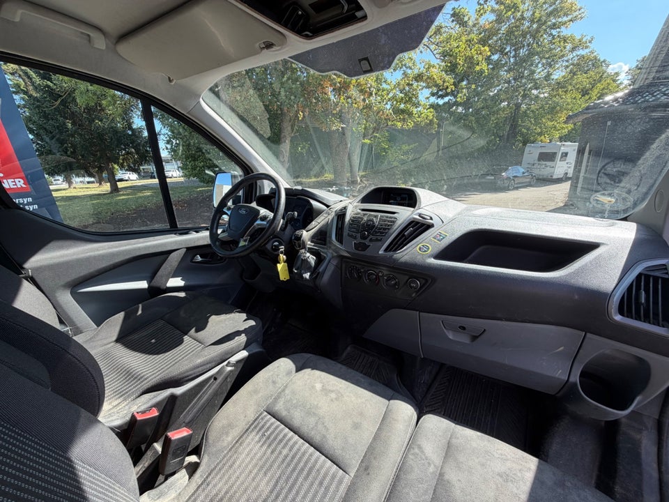 Ford Transit Custom 310 L2 2,2 TDCi 125 Trend