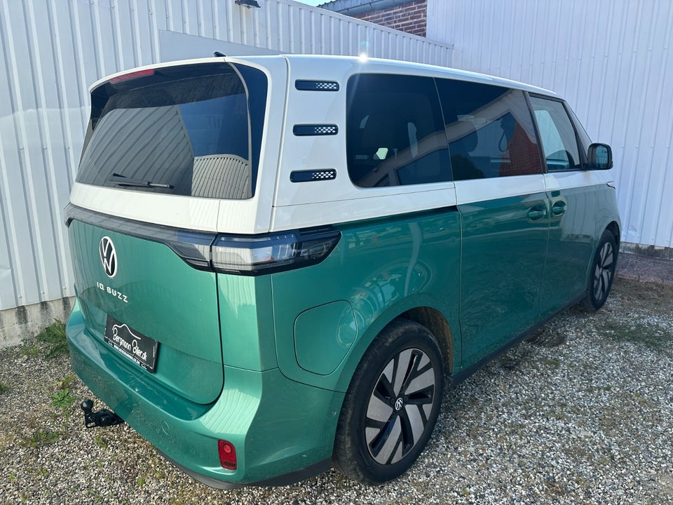 VW ID. Buzz 77 Pro SWB 5d