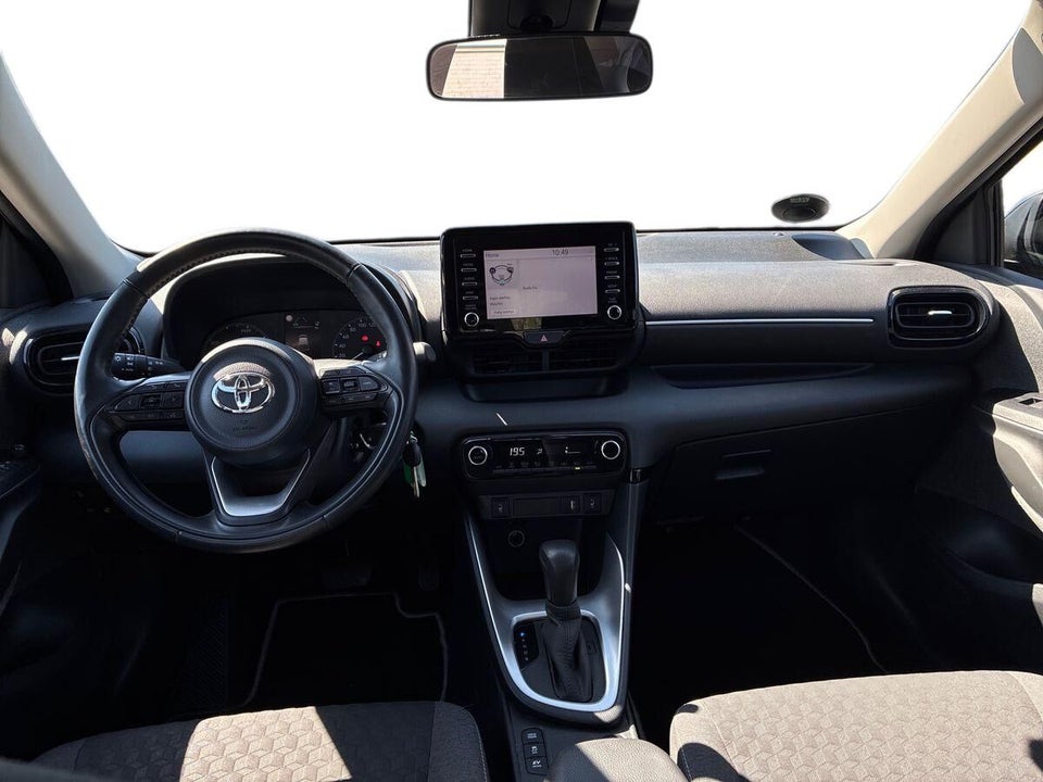 Toyota Yaris 1,5 Hybrid H2 e-CVT 5d