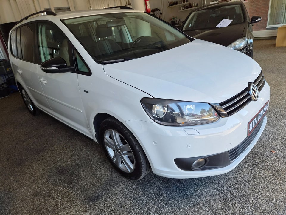 VW Touran 1,6 TDi 105 Match BMT 7prs 5d