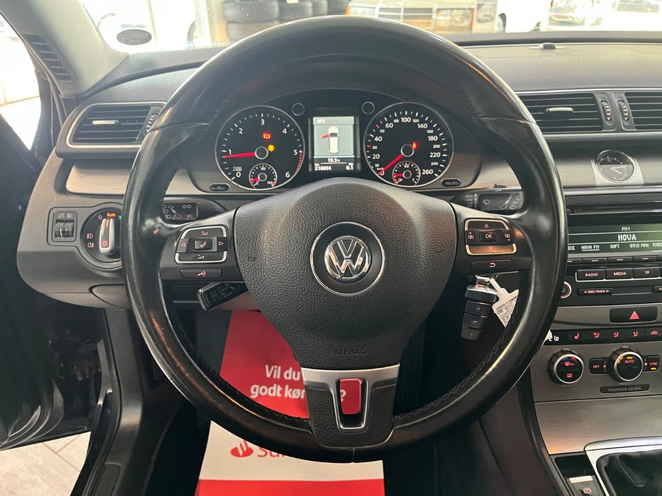 VW Passat 2,0 TDi 140 Comfortline Variant BMT 5d