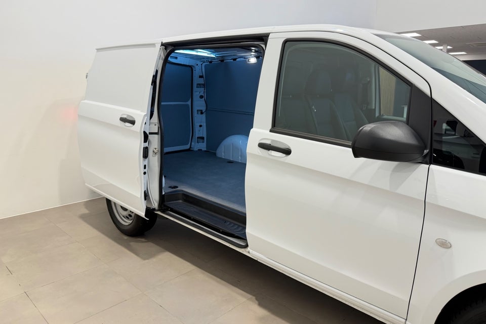 Mercedes Vito 116 2,0 CDi A2 Kassevogn PRO RWD