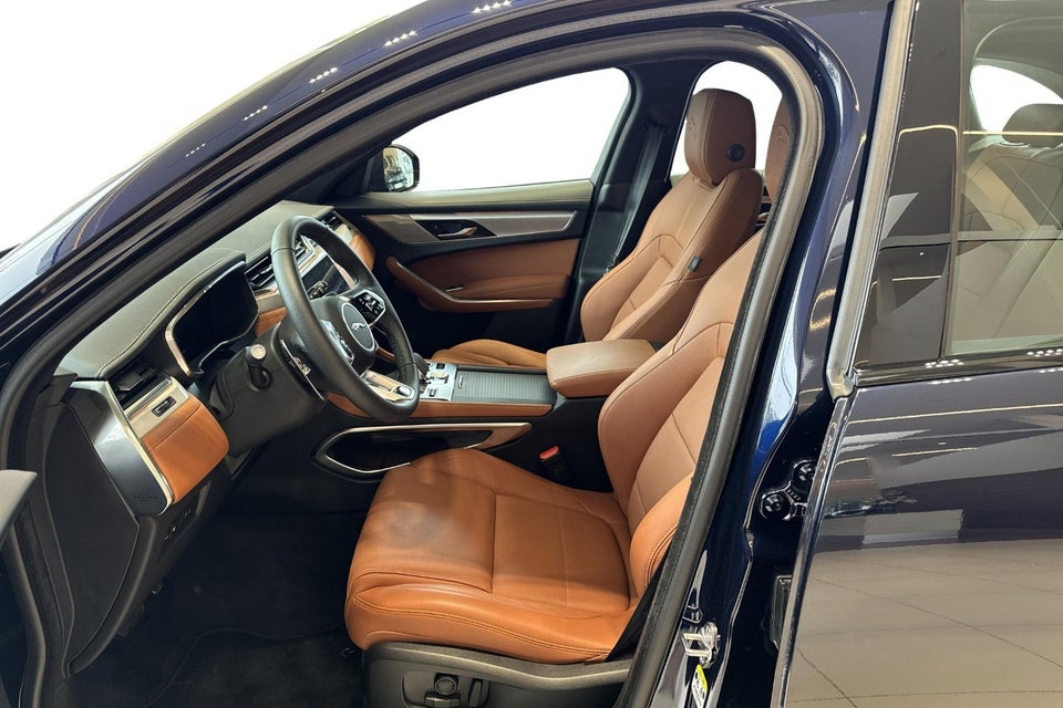 Jaguar F-Pace 2,0 P400e R-Dynamic SE aut. 5d