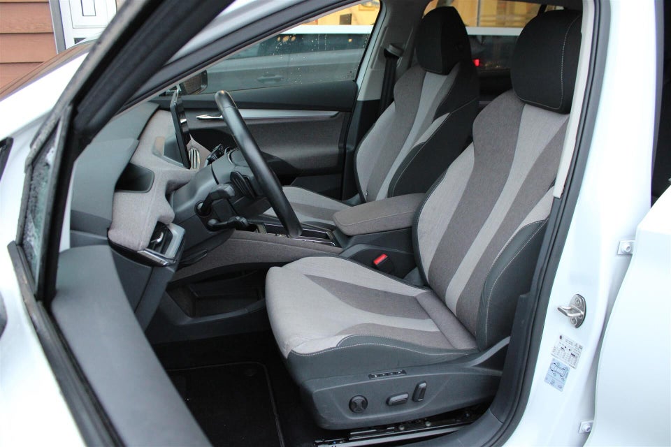 Skoda Enyaq 60 iV 5d