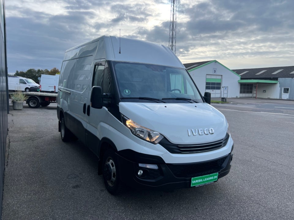 Iveco Daily 2,3 35C16 12m³ Van AG8