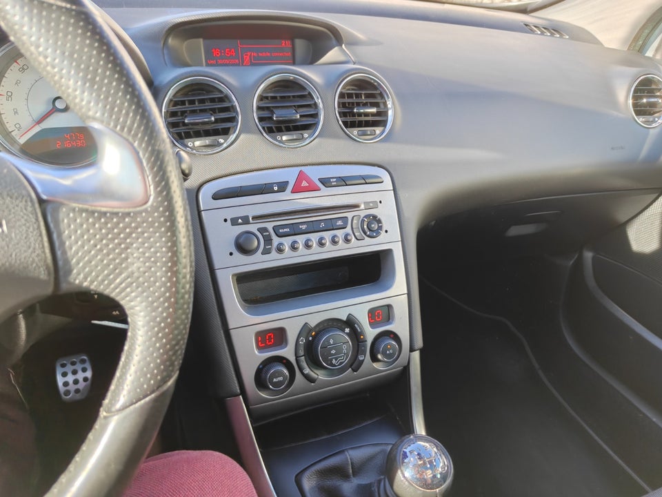 Peugeot 308 1,6 THP 156 Sportium SW 5d
