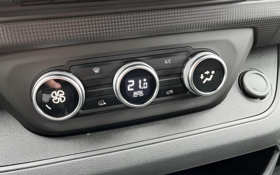 Nissan Primastar 2,0 dCi 150 L1H1 N-Connecta DCT Van