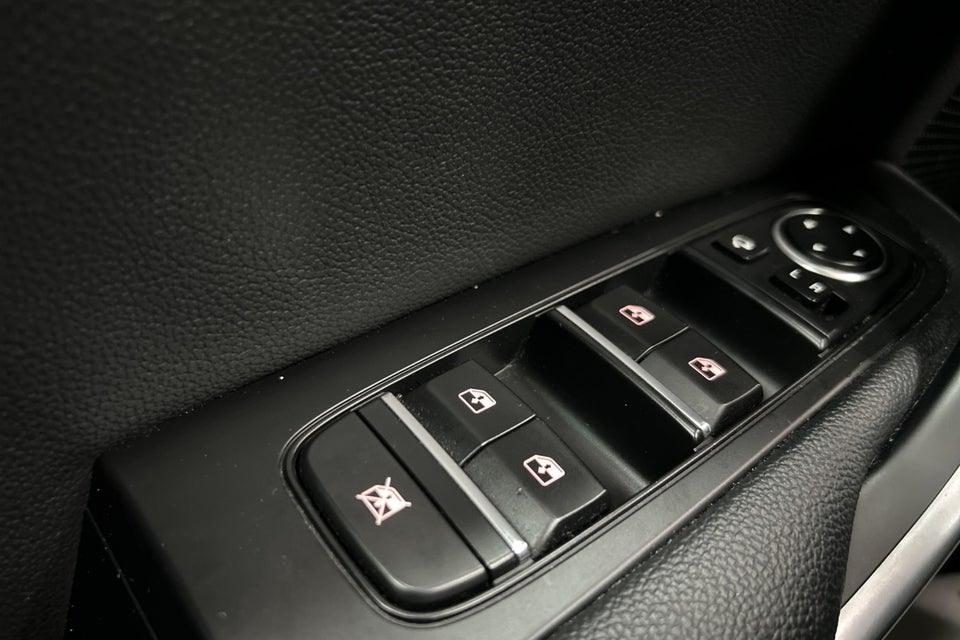 Kia XCeed 1,6 PHEV Upgrade Intro DCT 5d