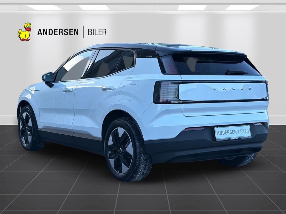 Volvo EX30 Extended Range Plus 5d
