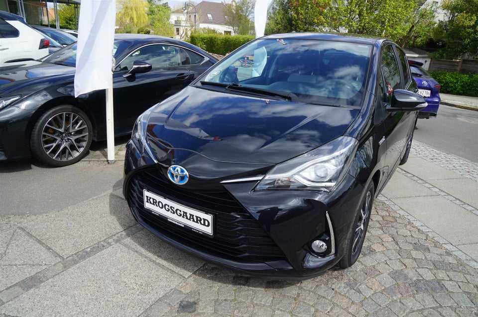 Toyota Yaris 1,5 Hybrid H3 Smart e-CVT 5d