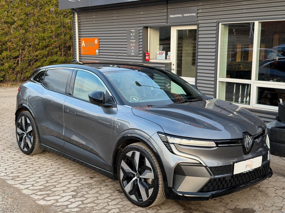 Renault Megane E-Tech 60 Techno 5d