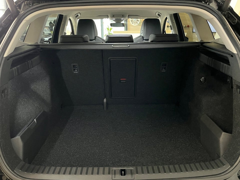 Skoda Enyaq 60 iV Premium 5d