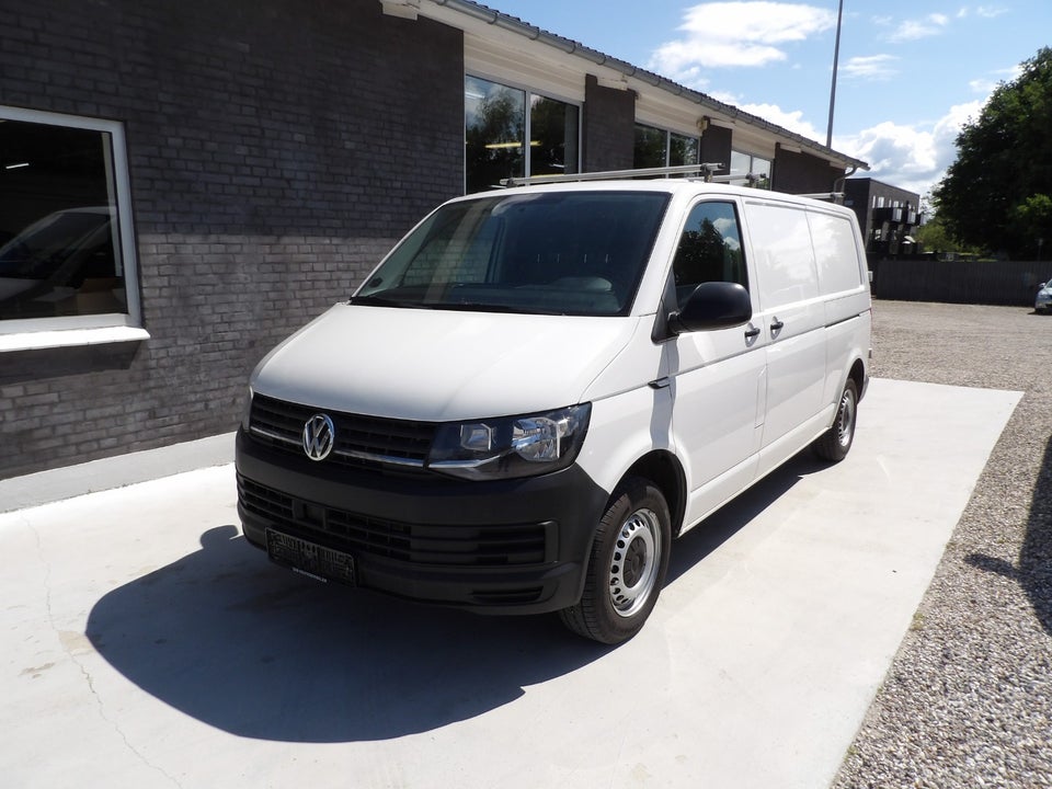 VW Transporter 2,0 TDi 150 Kassevogn DSG lang