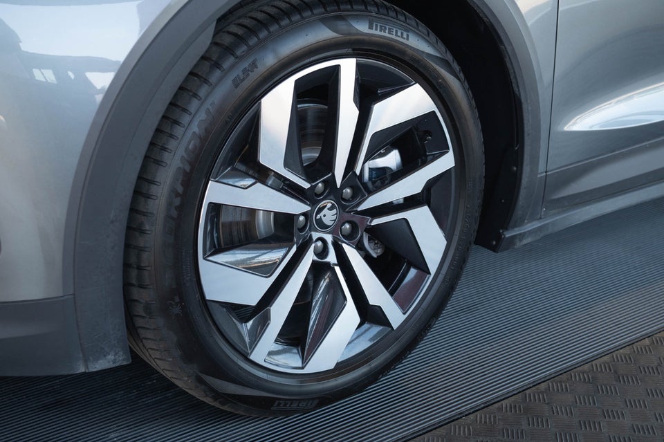 Skoda Elroq 85 iV Sportline Premium 5d