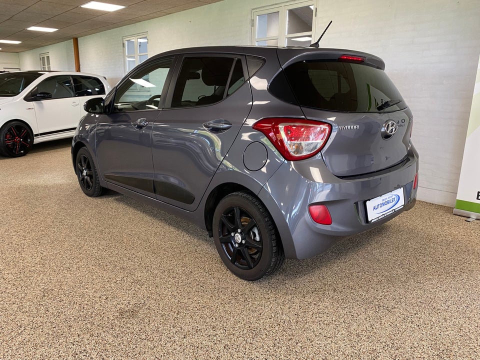 Hyundai i10 1,0 EM-Edition Eco 5d