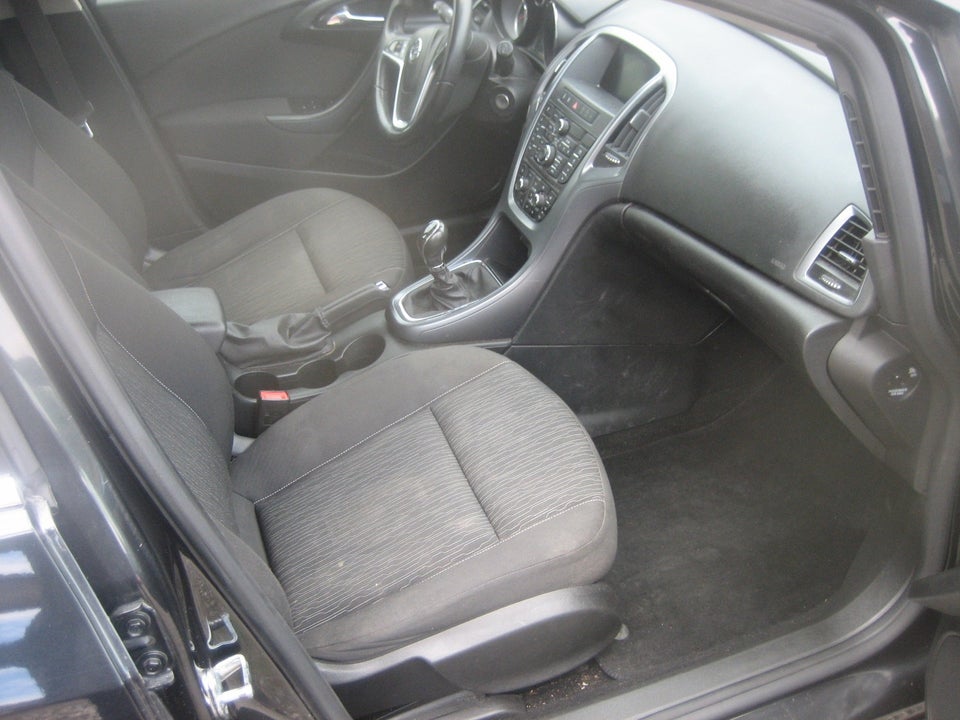 Opel Astra 1,4 T 140 Enjoy Sports Tourer 5d