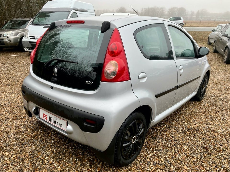 Peugeot 107 1,0 Trendy 2-tr. 5d