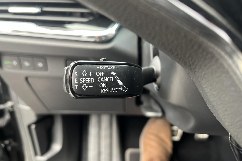 Skoda Enyaq 80x iV Founders Edition 5d