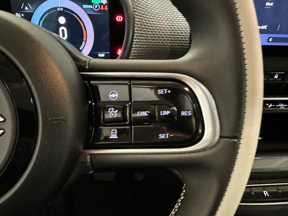 Fiat 500e 42 la Prima by Bocelli 3+1 4d