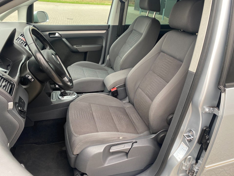 VW Touran 2,0 TDi 170 Highline DSG 5d