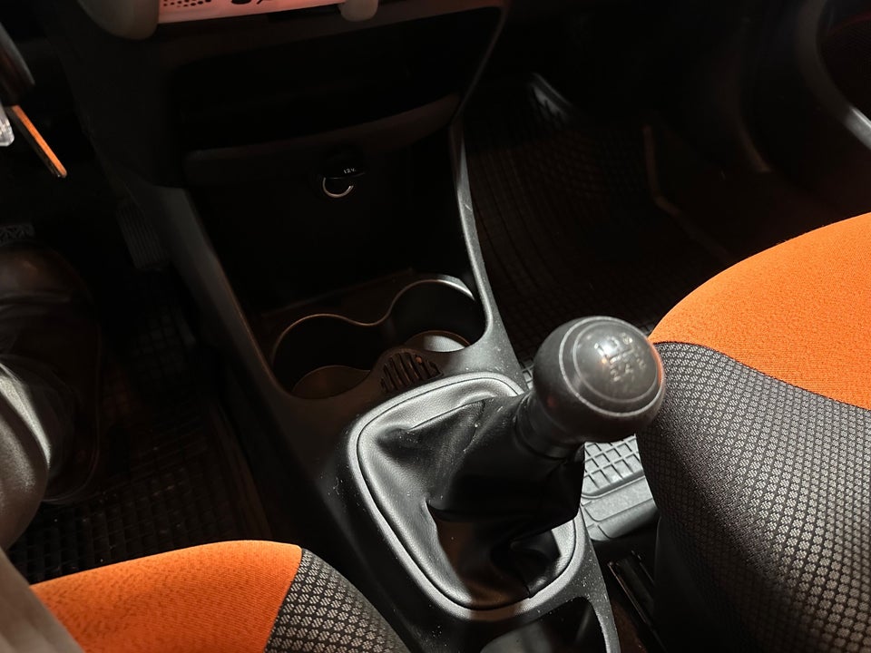 Toyota Aygo 1,0 VVT-i T2 Air Spice Edition 5d