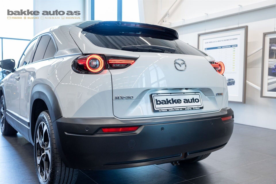 Mazda MX-30 0,8 e-SkyActiv R-EV Makoto 5d