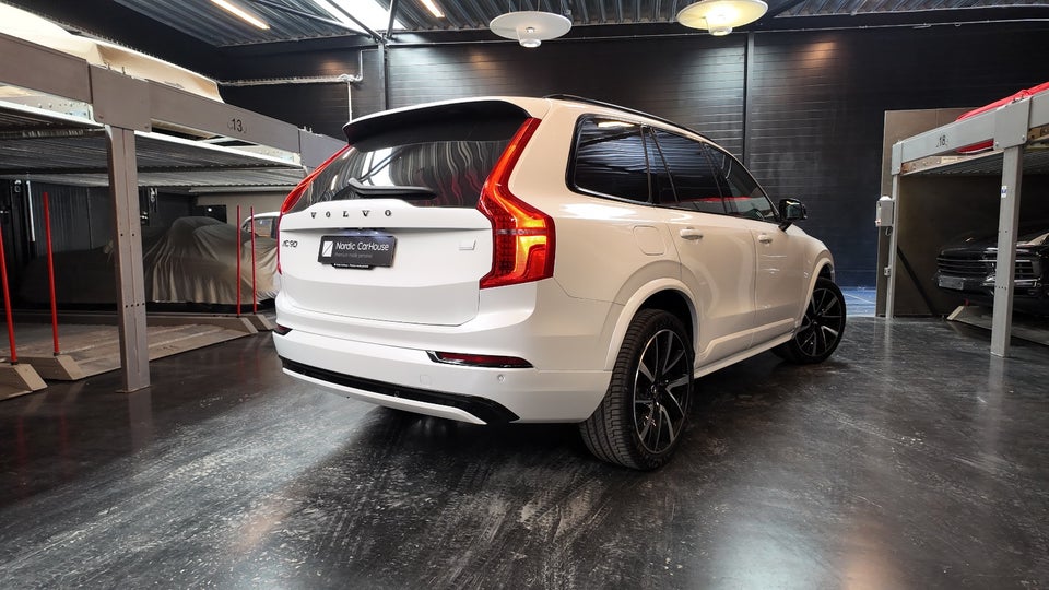 Volvo XC90 2,0 T8 ReCharge Ultimate Dark aut. AWD 7prs 5d