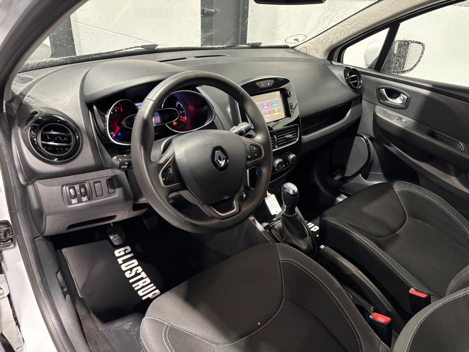 Renault Clio IV 1,2 16V Zen Sport Tourer 5d
