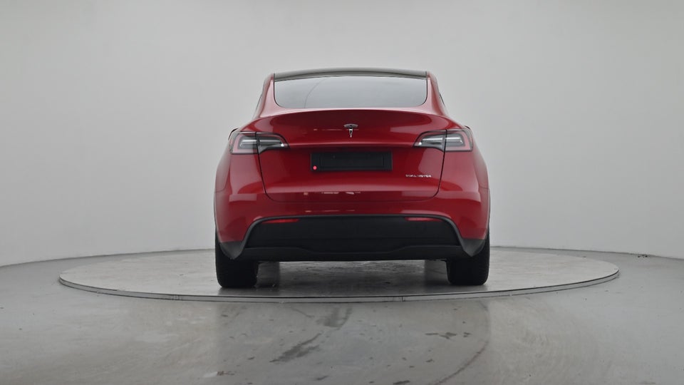 Tesla Model Y Long Range AWD 5d