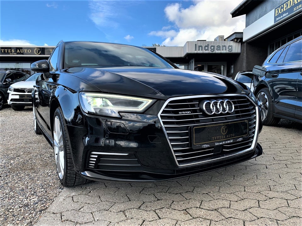 Audi A3 40 TFSi e S-line Sportback S-tr. 5d