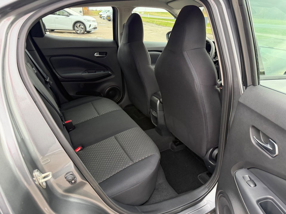 Nissan Juke 1,0 Dig-T 114 Acenta DCT 5d