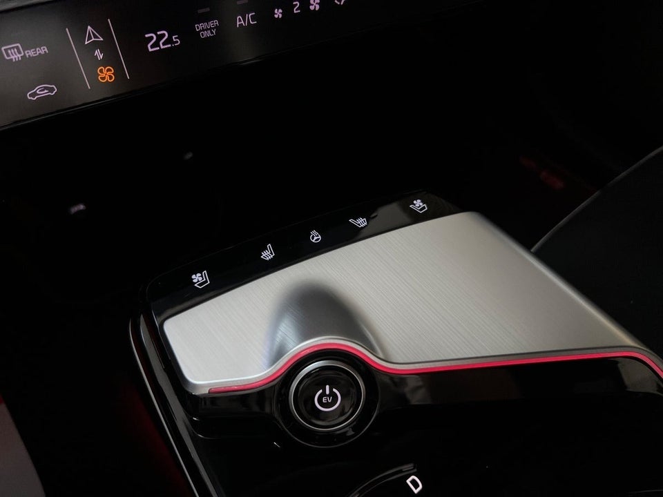 Kia EV6 77 Long Range Performance AWD 5d