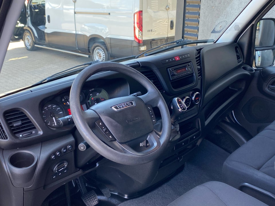 Iveco Daily 3,0 35S17 Kølevogn m/lift AG8 2d